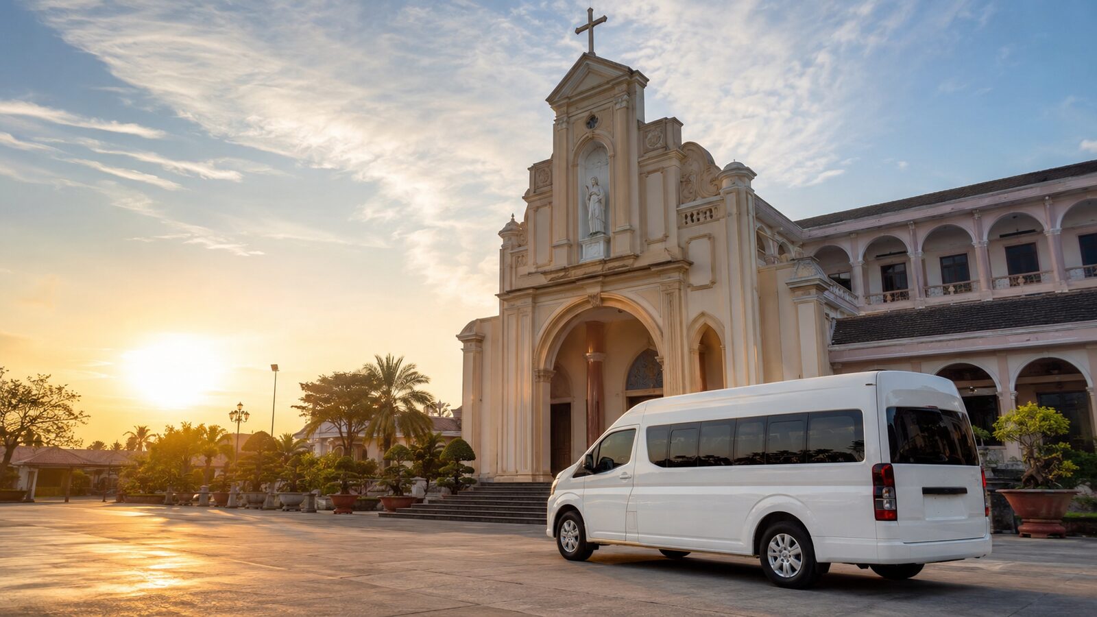 Xe ZipTravel trên hành trình đi Nhà thờ Tắc Sậy Cha Diệp